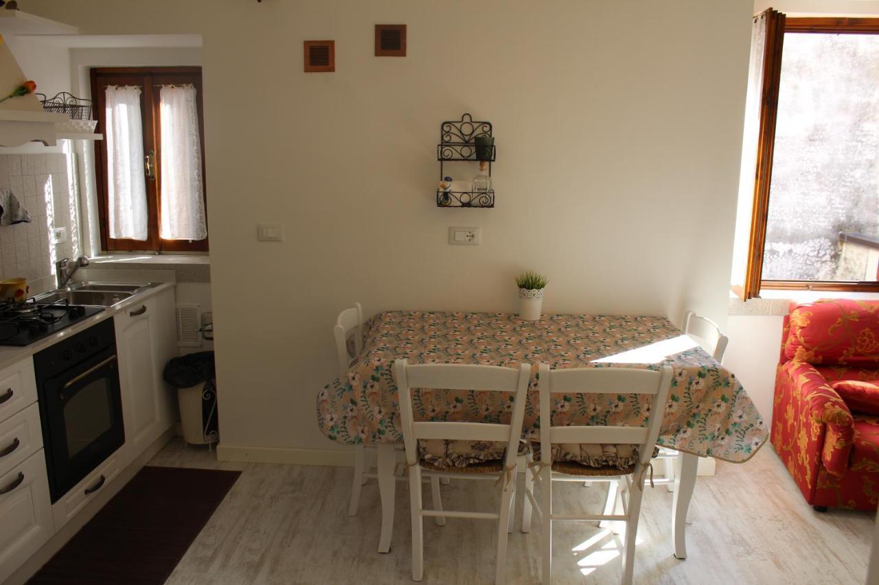 Apartamento Tana Bianca Trieste Exterior foto