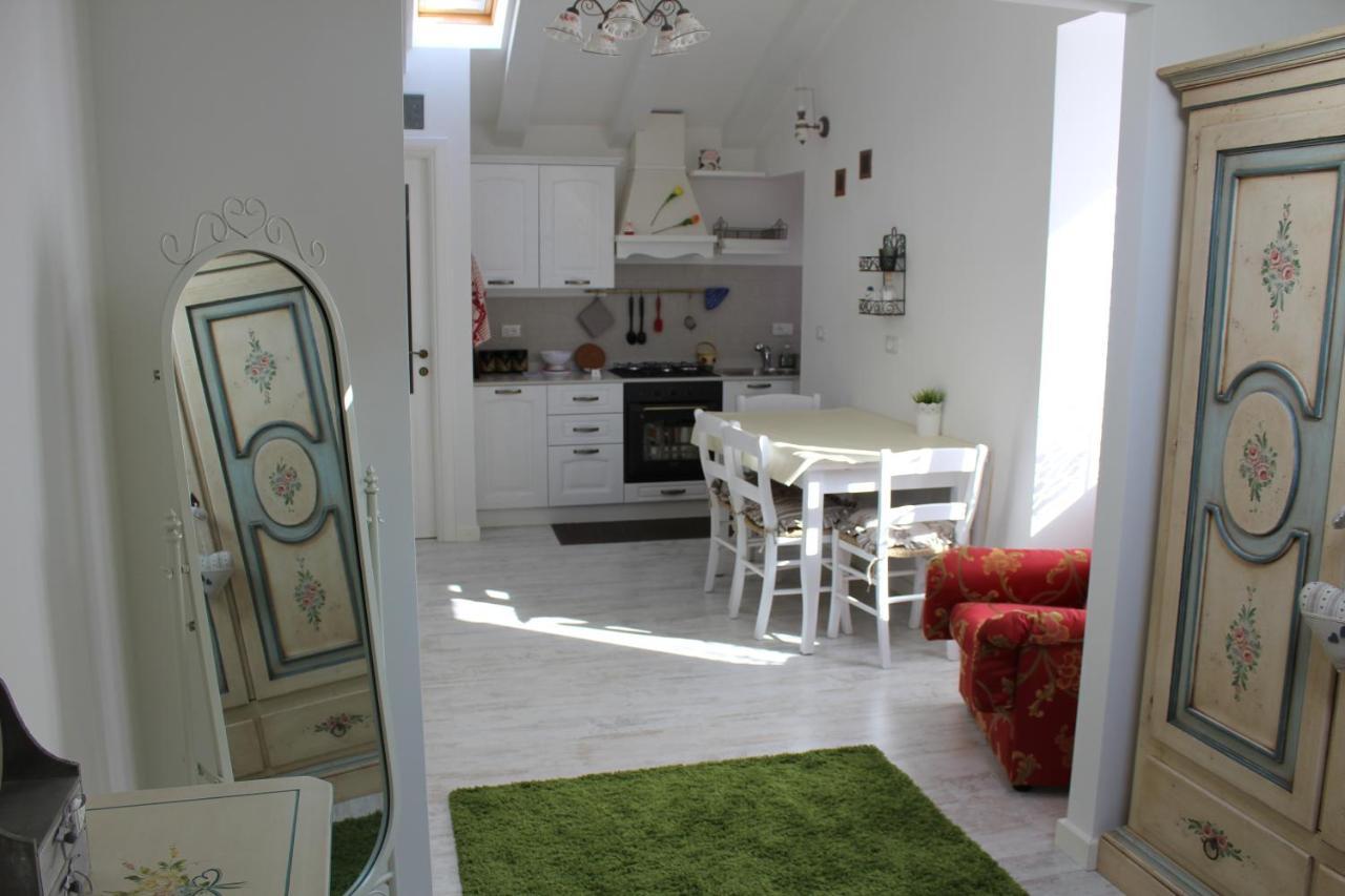 Apartamento Tana Bianca Trieste Exterior foto