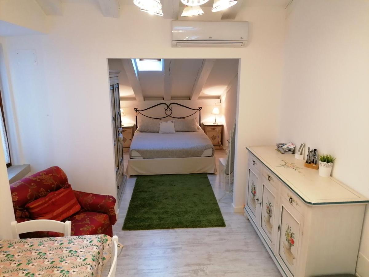 Apartamento Tana Bianca Trieste Exterior foto
