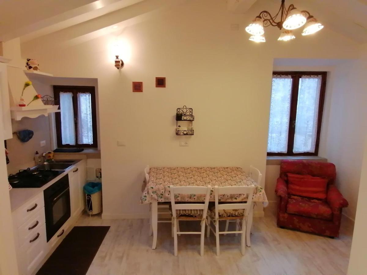 Apartamento Tana Bianca Trieste Exterior foto
