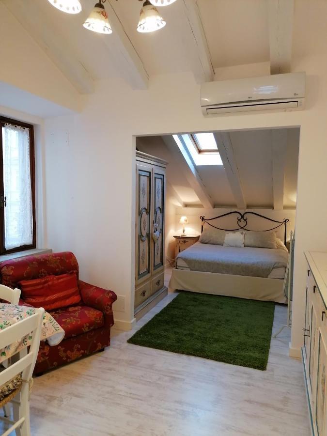 Apartamento Tana Bianca Trieste Exterior foto